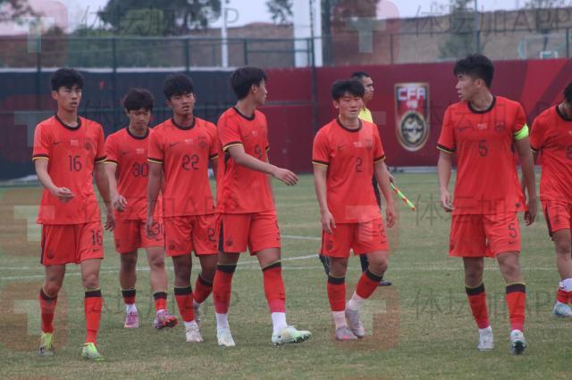 世界杯最新版安装-完整阵容亮相!贾伟伟建功 U19国青1比0取胜乌兹